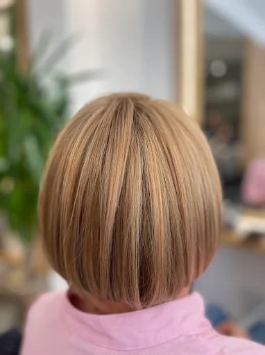 Precision haircut at Venera Hair, Hampstead